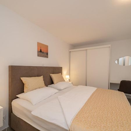 A&V Residence Novigrad Istria Exterior foto